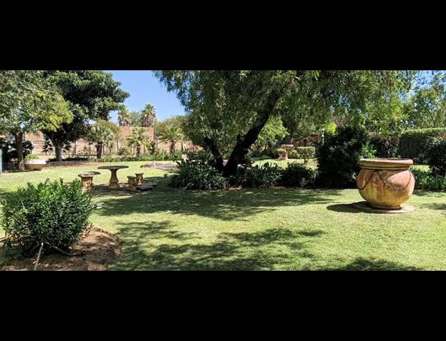 4 BEDROOM PROPERTY TO RENT IN RIETKOL